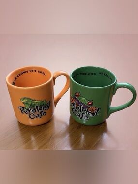RAINFOREST CAFE
"CHA CHA" FROG COFFEE/TEA MUG 2 pcs